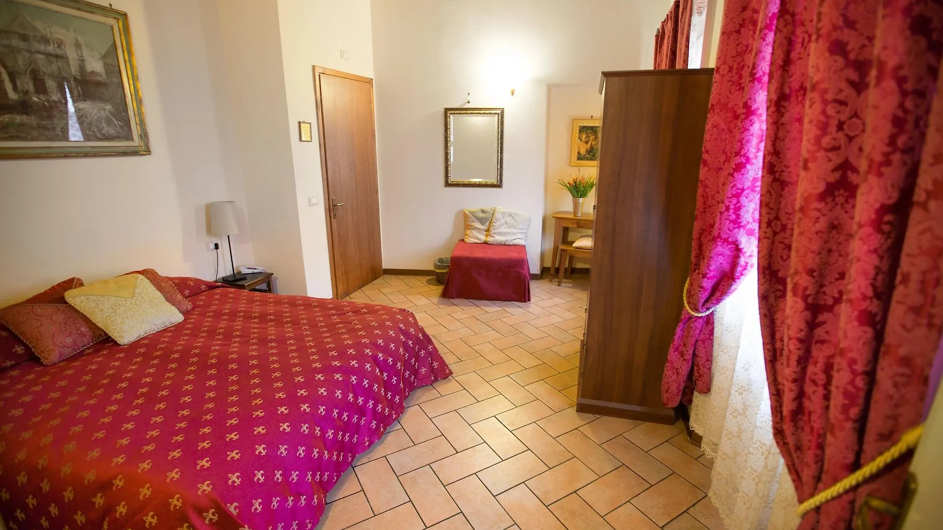 フィレンツェ ベッド&ブレックファースト イル バルジェッロ Bed & Breakfast イタリア